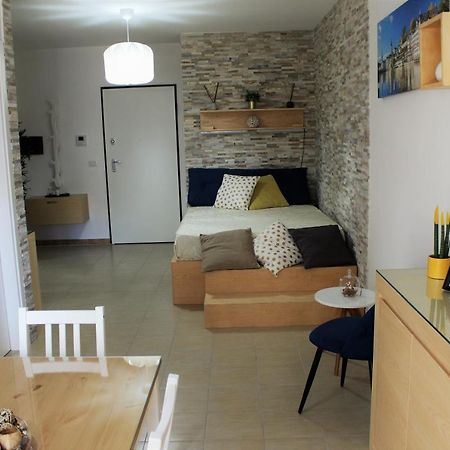 Casa Angelina Deluxe Suite Lecce Esterno foto